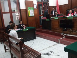Dina Marisa Diduga Kuasai Dana Rp5,6 Miliar Terkait Kasus Impor Fiktif