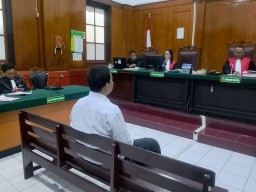 Baca juga : Terdakwa Penyebar Hoaks Seruan Aksi Picu Kerusuhan di Surabaya Jalani Sidang