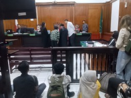 Baca juga : Sidang Penyebaran Konten Provokatif, Kuasa Hukum Tantang Bukti Jaksa