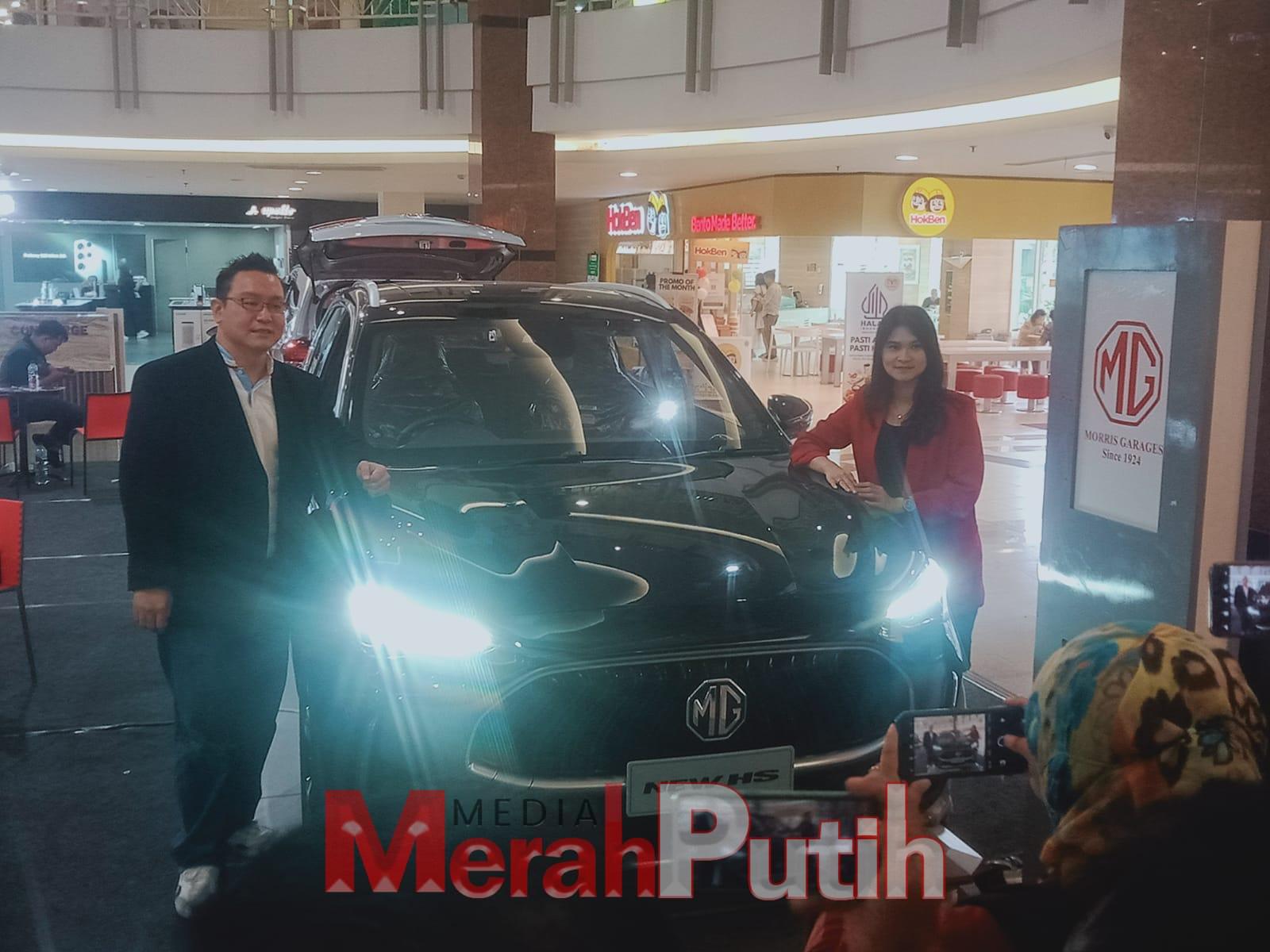 New MG HS menjadi magnet dalam MG beyond Magnificent Exhibition di Pakuwon Mall Surabaya, Rabu (8/2) I MMP I Dhimas