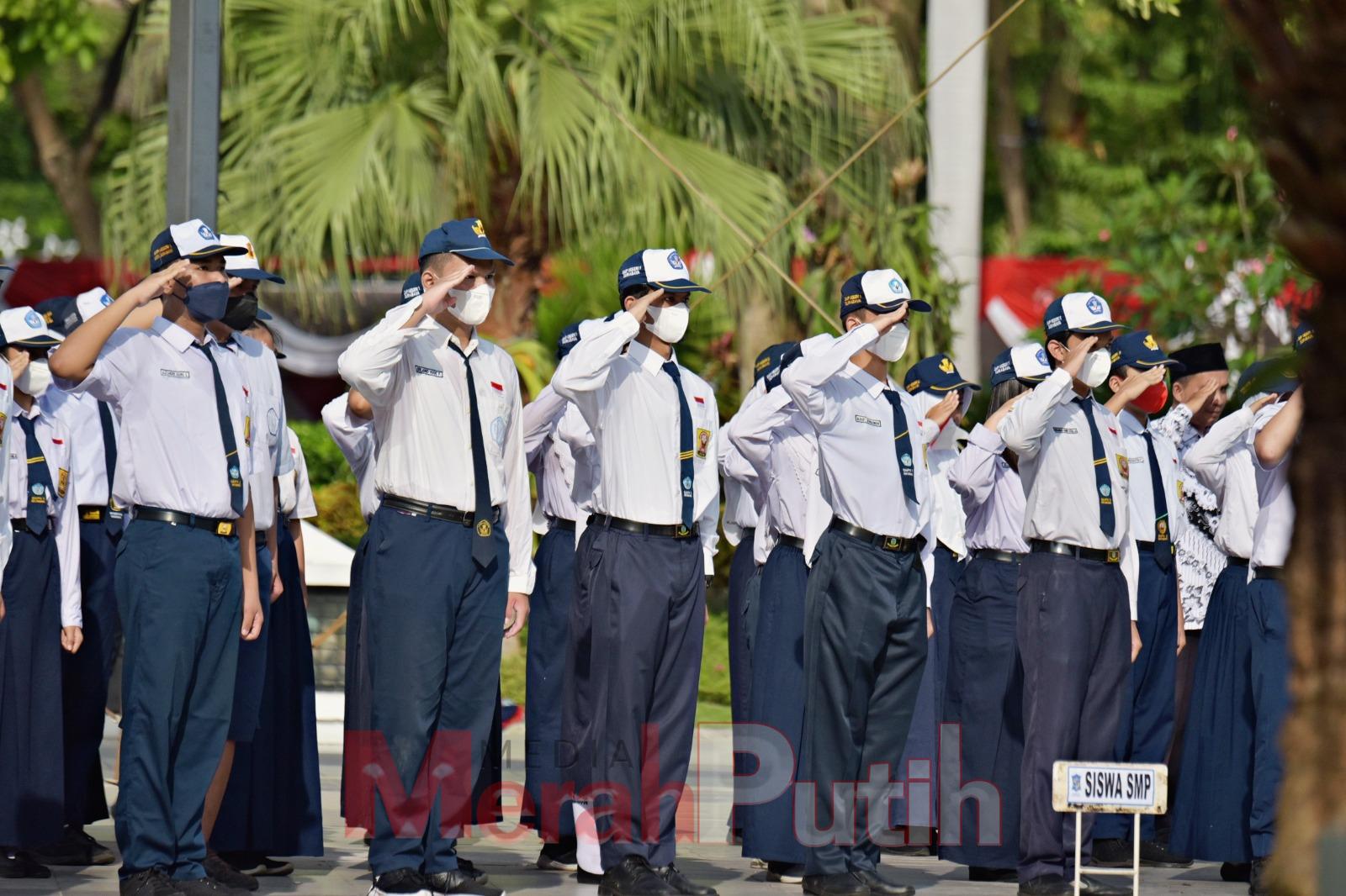 Penerimaan Peserta Didik Baru (PPDB) SMPN Tahun 2024, ada penyesuaian daya tampung sekolah Jalur Zonasi dari total alokasi sebesar 50 persen. Penyesuaian ini dilakukan agar lebih berkeadilan dan menghasilkan persentase kuota siswa yang sama untuk masing-m