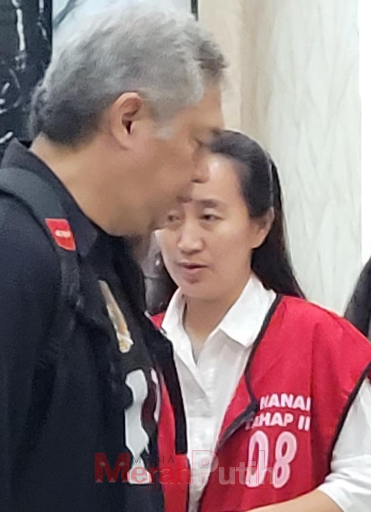 Terdakwa Liliana Herawati saat menjalani sidang tuntutan di PN Surabaya, Selasa (18/7) I MMP I Totok