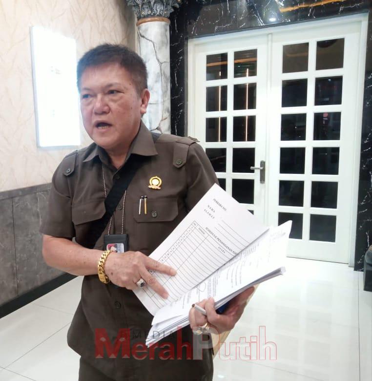 Pengacara Yakobus Welianto buka suara terkait perkara yang ditangani di Kejaksaan Negeri Gresik, Jumat (18/8). MMP/dms