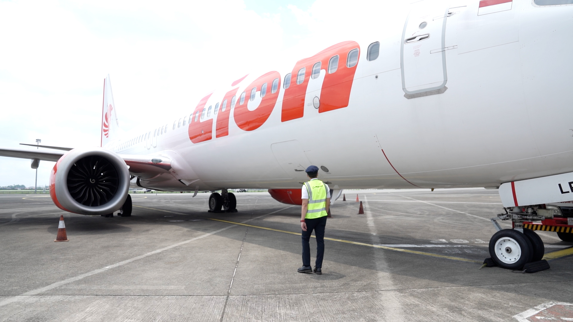 Dampak erupsi dari Gunung Ruang Lion Air menyebut total ada 27 penerbangan dengan tujuan Jakarta, Surabaya, Balikpapan, Makassar, Ambon, Gorontalo, Kao, Labuha, Luwuk, Melonguane, Palu, Tahuna, Ternate, Weda Bay dan Morowali dibatalkan I MMP I Foto I dok 