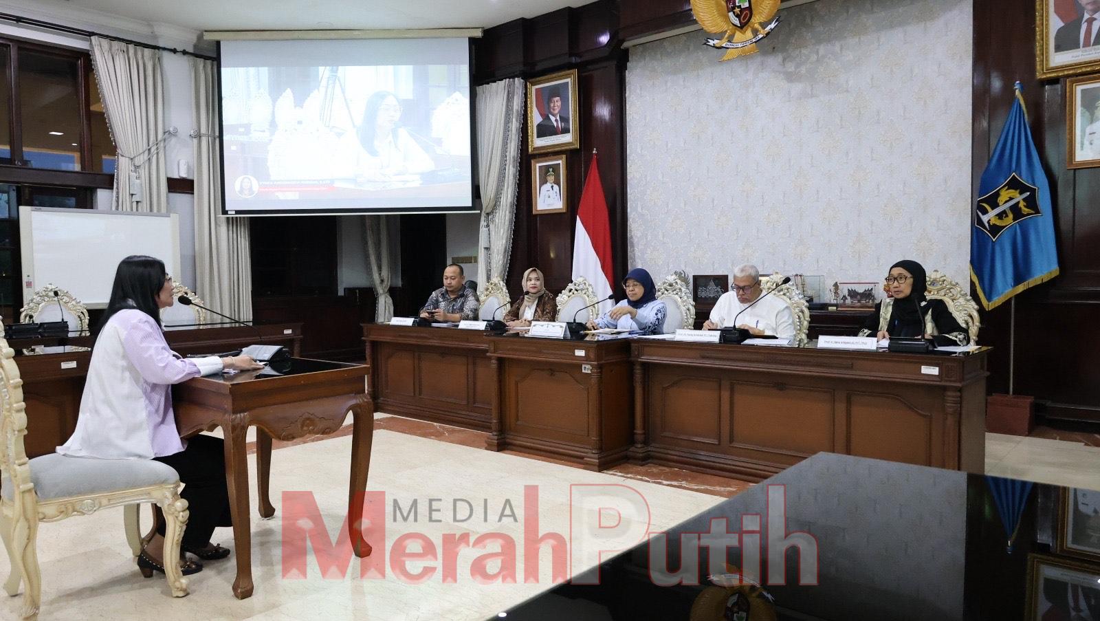 Lelang jabatan ini mendapat tanggapan positif dari kalangan akademisi yang turut berpartisipasi sebagai panelis I MMP I dok pemkot